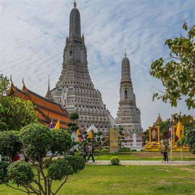  Wat Arun - Świątynia Zorzy, Złota Ikona Bangkoku